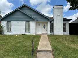 featured image of 2825 Stoneridge Dr