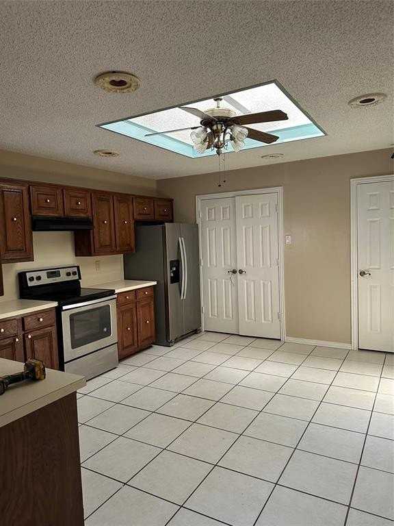 2825 Stoneridge Dr - Photo 6 of 15