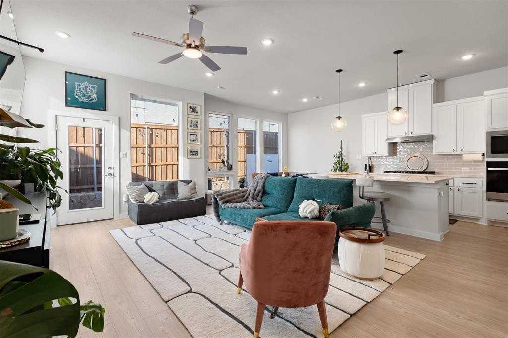 114 Enclave Way - Photo 4 of 19