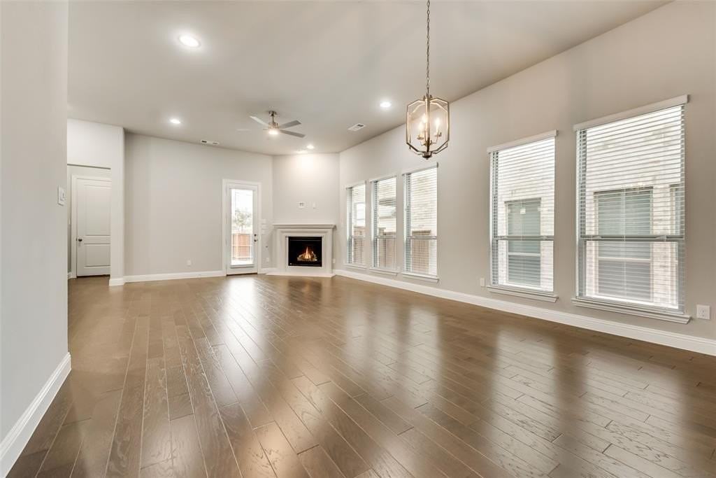 17558 Bottlebrush Dr - Photo 6 of 29