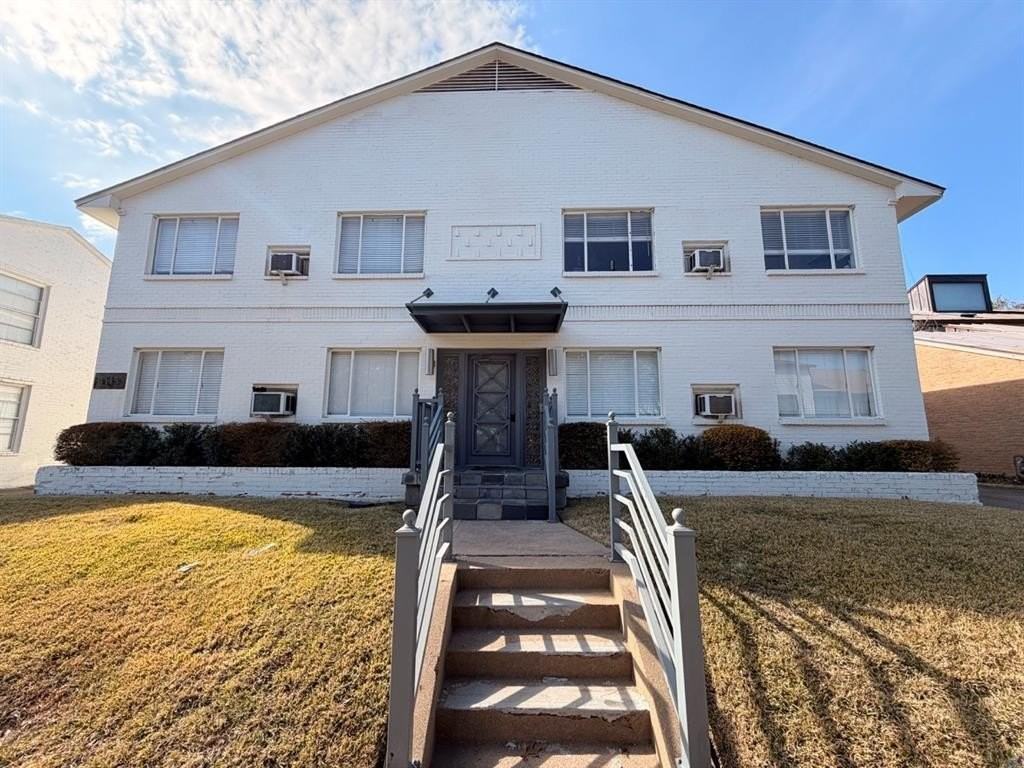 4115 Douglas Ave #106