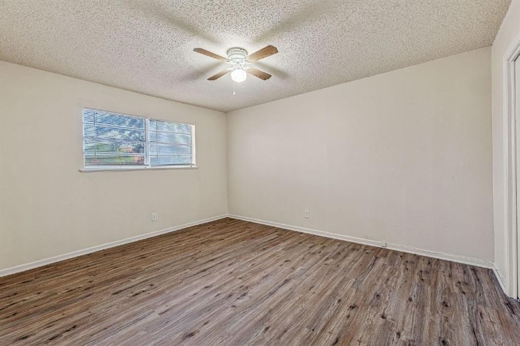 1361 W Mcneill St - Photo 7 of 20