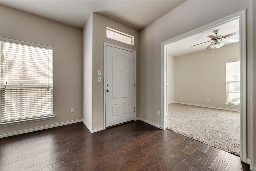 4133 Comanche Dr - Photo 3 of 15