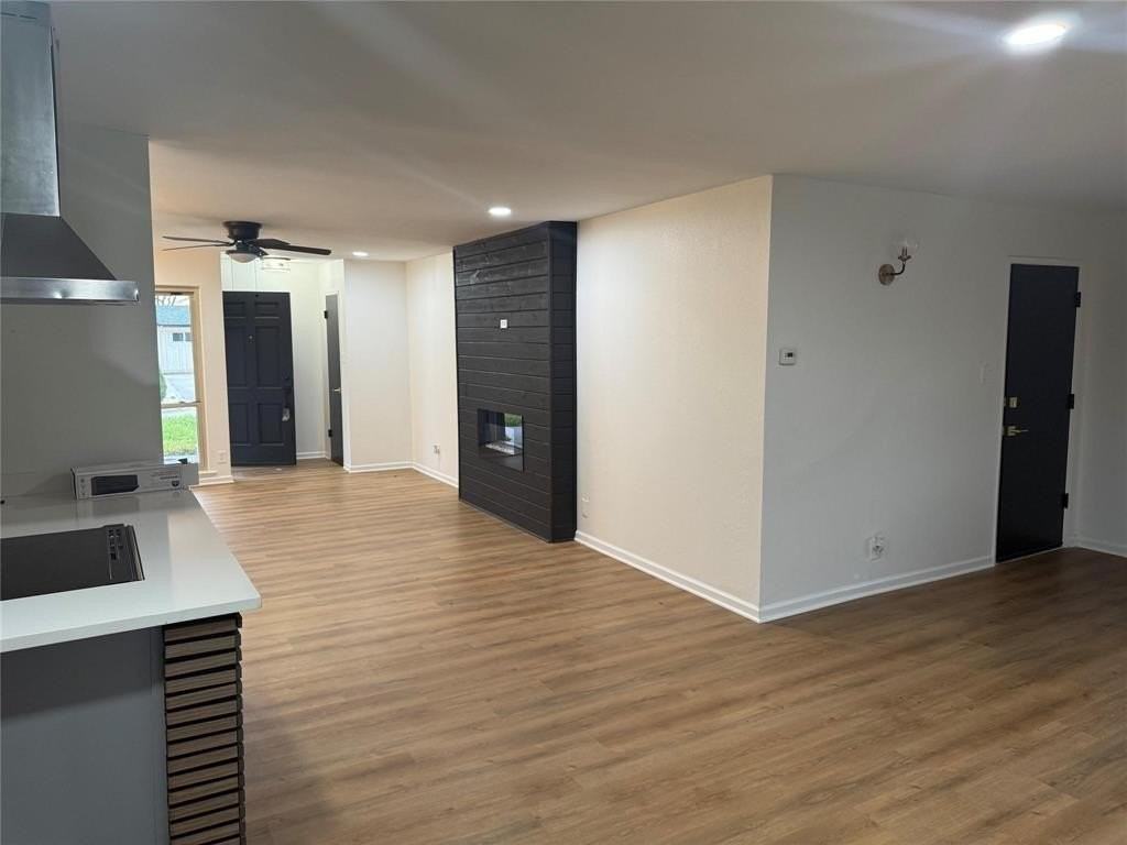 3117 Longbow Ct - Photo 3 of 8