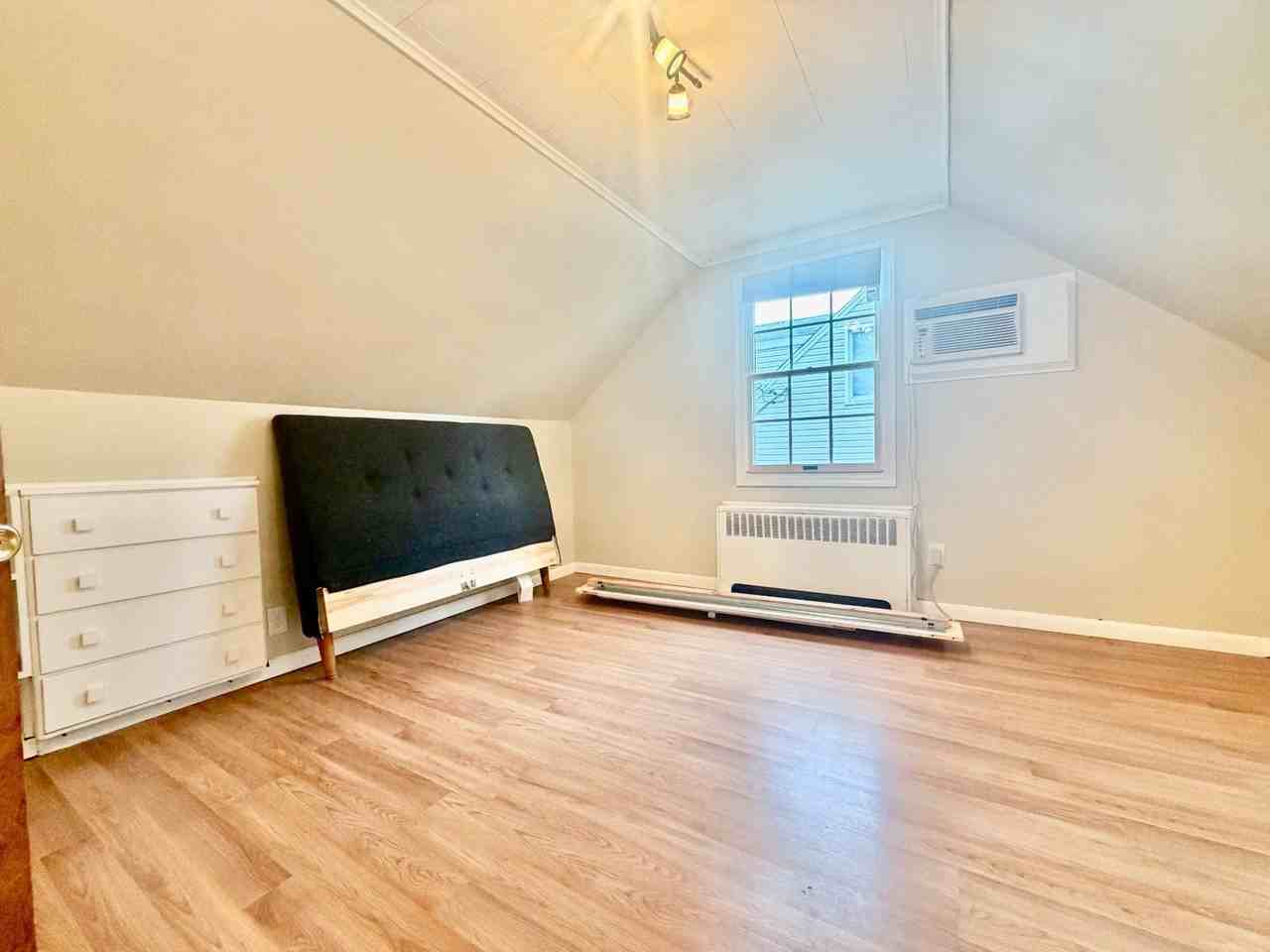 51 Iroquois Rd - Photo 6 of 17