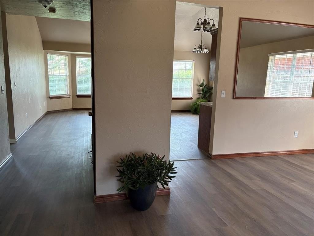 1424 Sw 129th St - Photo 3 of 27