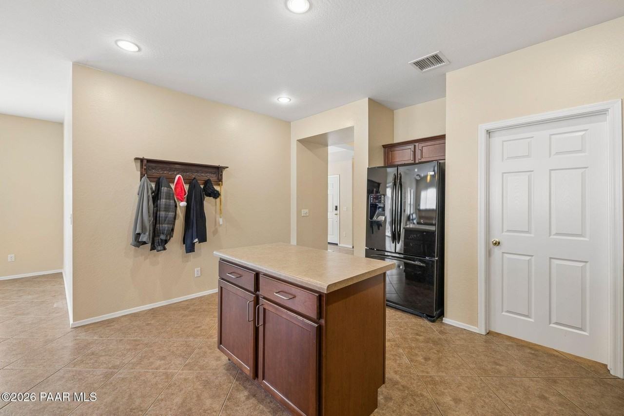 12668 E Viento St - Photo 7 of 29