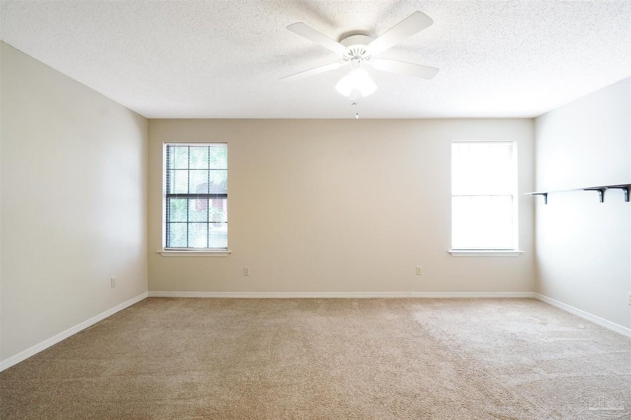 2009 Coral St - Photo 6 of 18