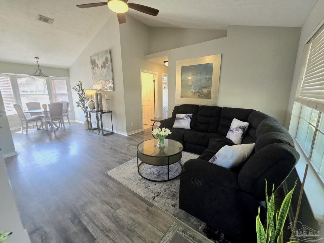 81 N Jamaica St - Photo 7 of 21