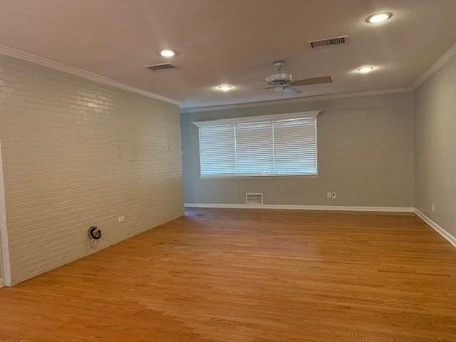 1902 N I St - Photo 3 of 11