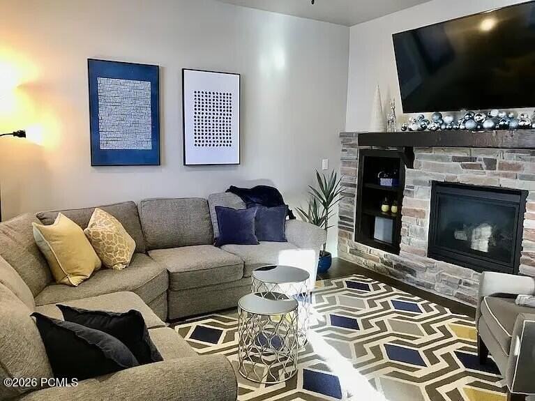 13595 N Hillclimb Ln - Photo 7 of 24