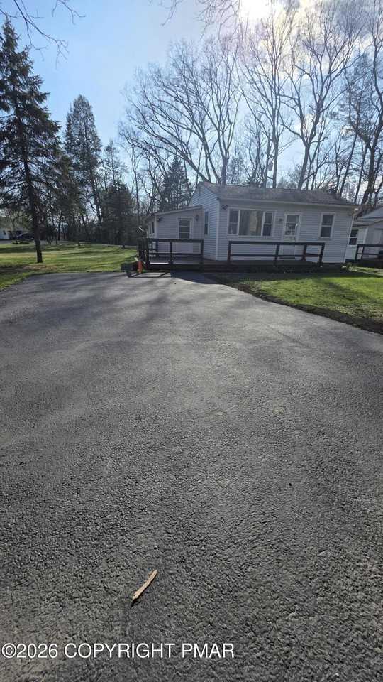 1131 Old Mill Rd - Photo 2 of 27