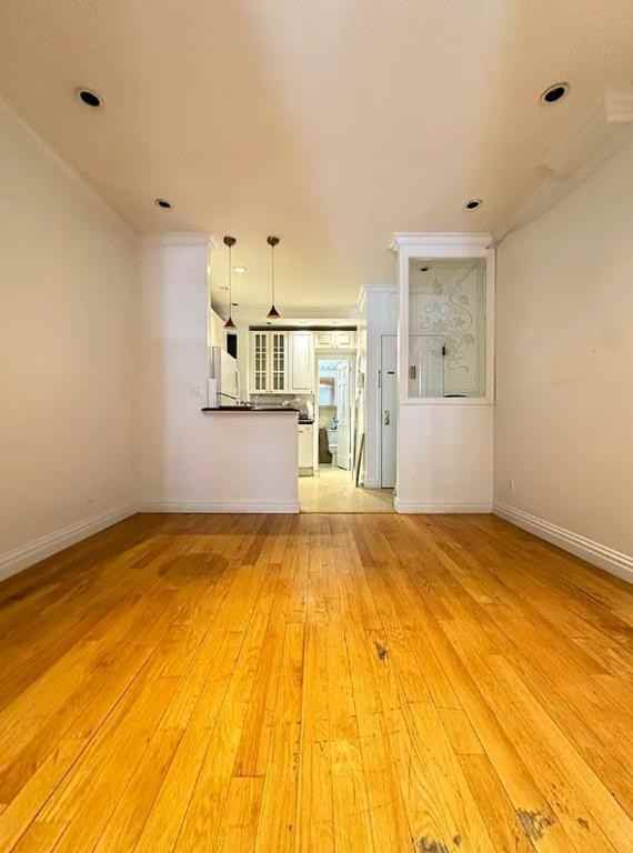 208 E 34th St - Photo 2 of 9