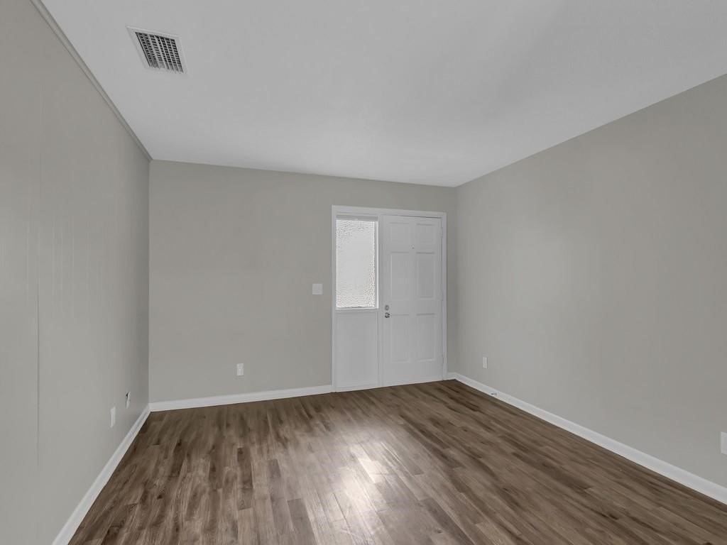 2036 19th St #2 - Photo 5 of 19