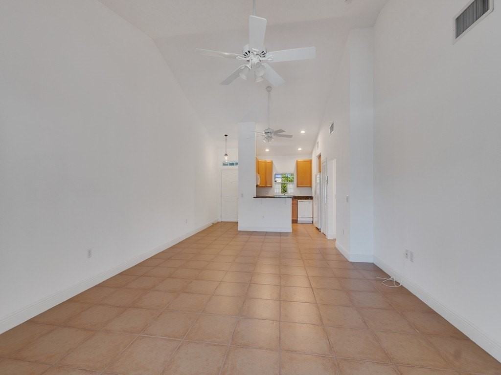 4350 Doubles Alley Dr #203 - Photo 5 of 36