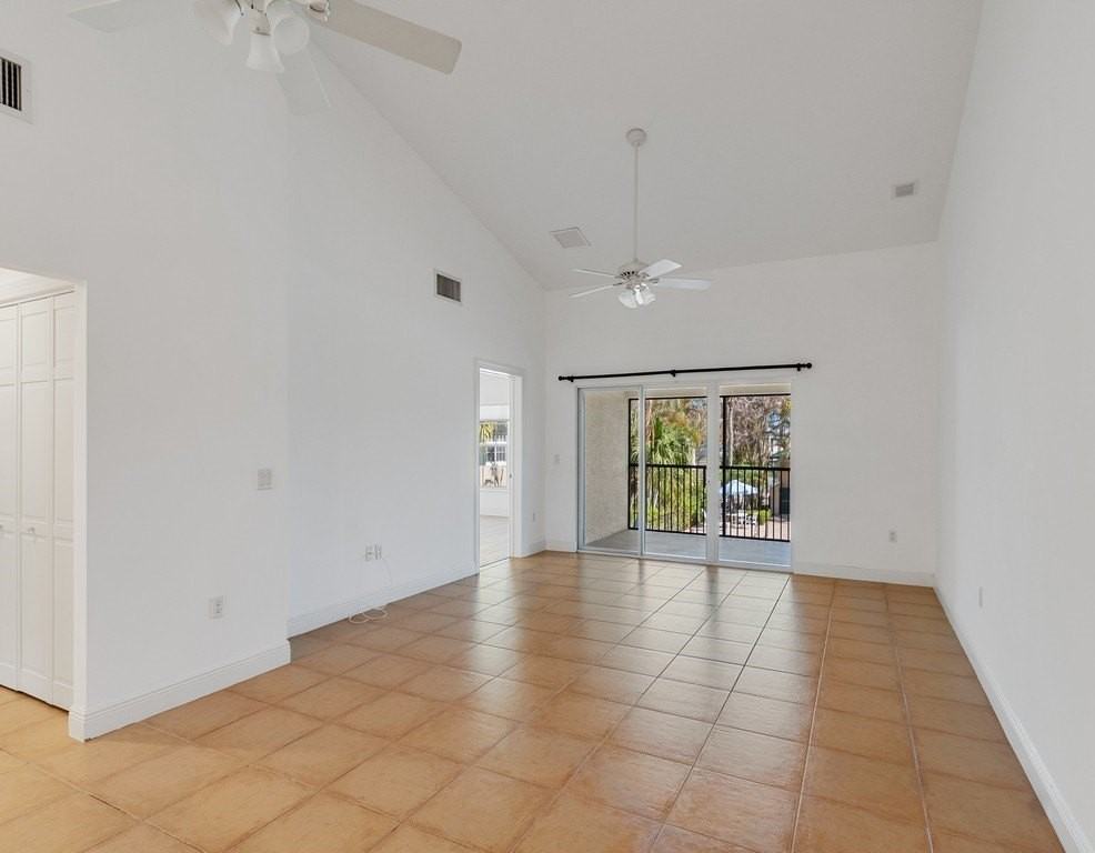 4350 Doubles Alley Dr #203 - Photo 6 of 36