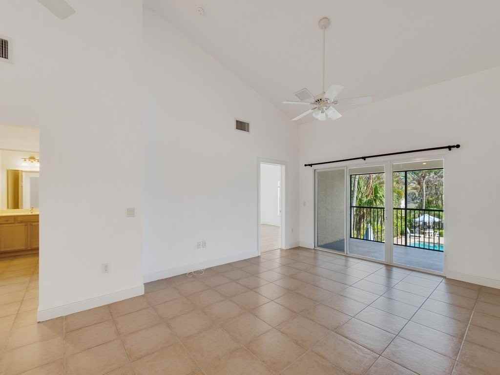 4350 Doubles Alley Dr #203 - Photo 7 of 36