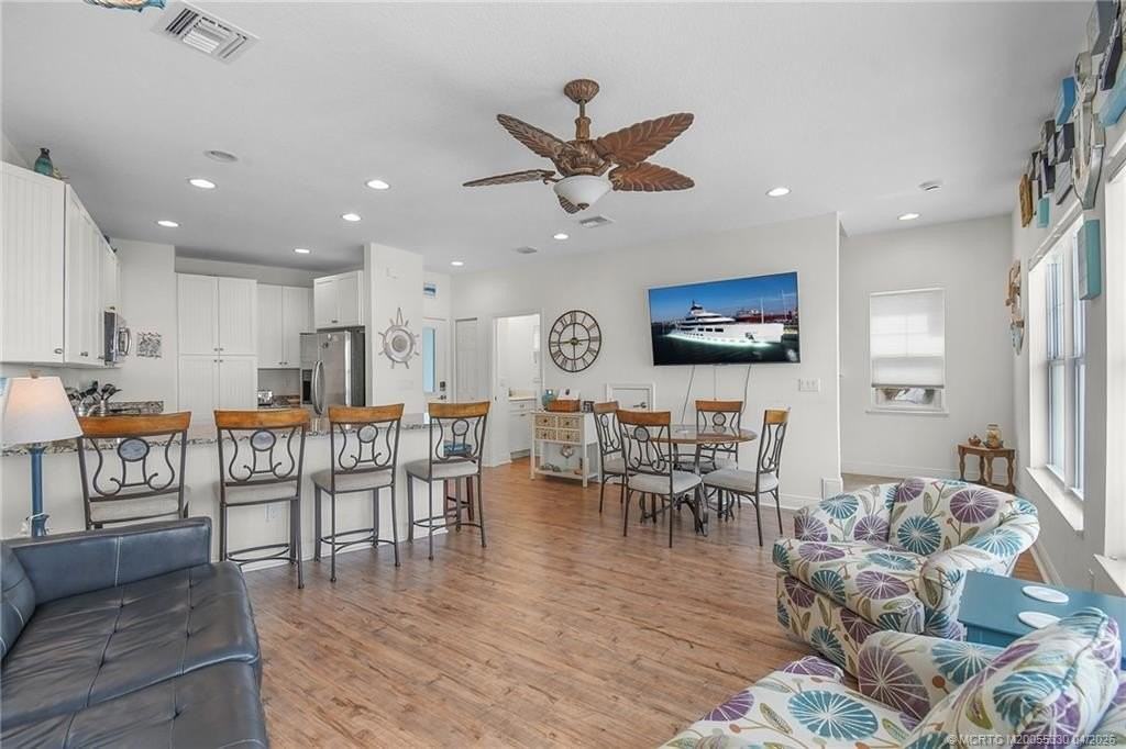 10701 S Ocean Dr #644 - Photo 6 of 40