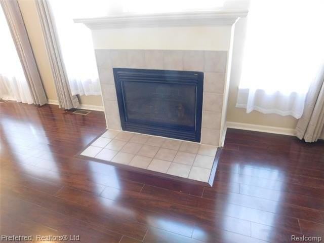 43124 Providence Ln - Photo 6 of 21