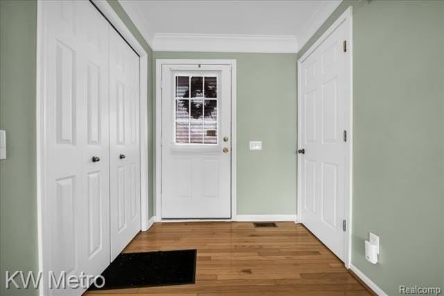 7696 Henley Dr - Photo 3 of 24