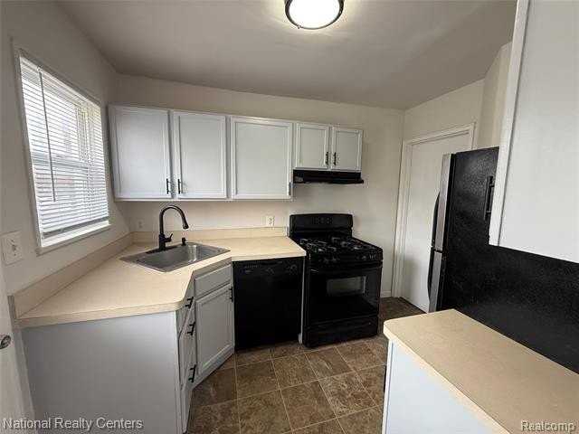 3264 Coolidge Hwy - Photo 4 of 17