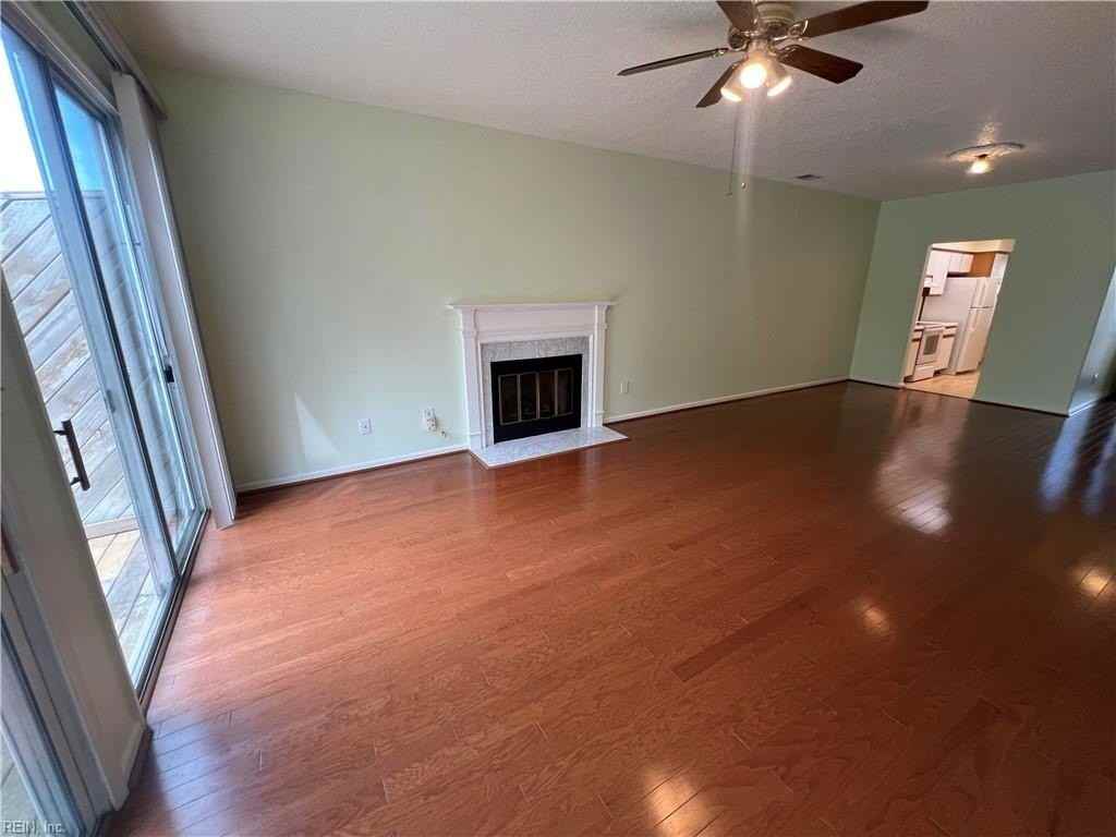 833 Gas Light Ln - Photo 7 of 27