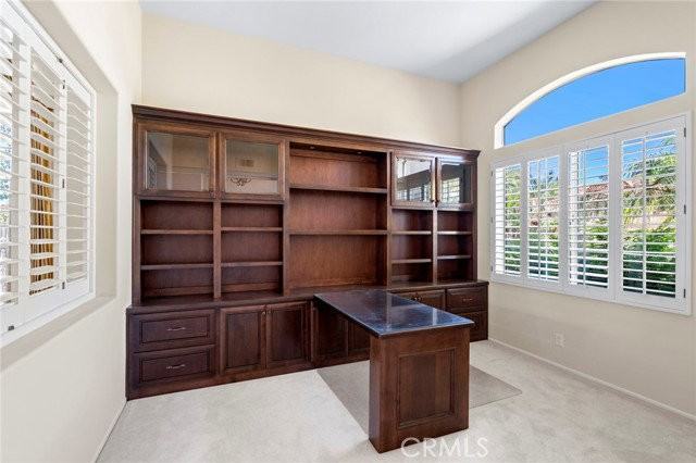 28342 Quiet Hill Ln - Photo 2 of 8