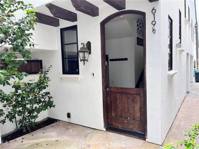 619 1/2 Poppy Ave - Photo 2 of 8