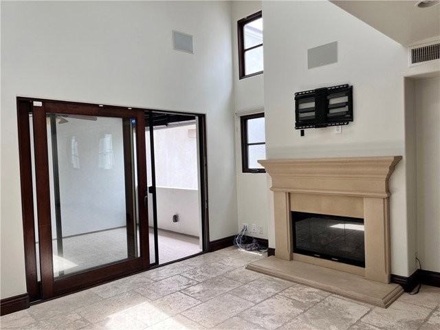 619 1/2 Poppy Ave - Photo 4 of 8