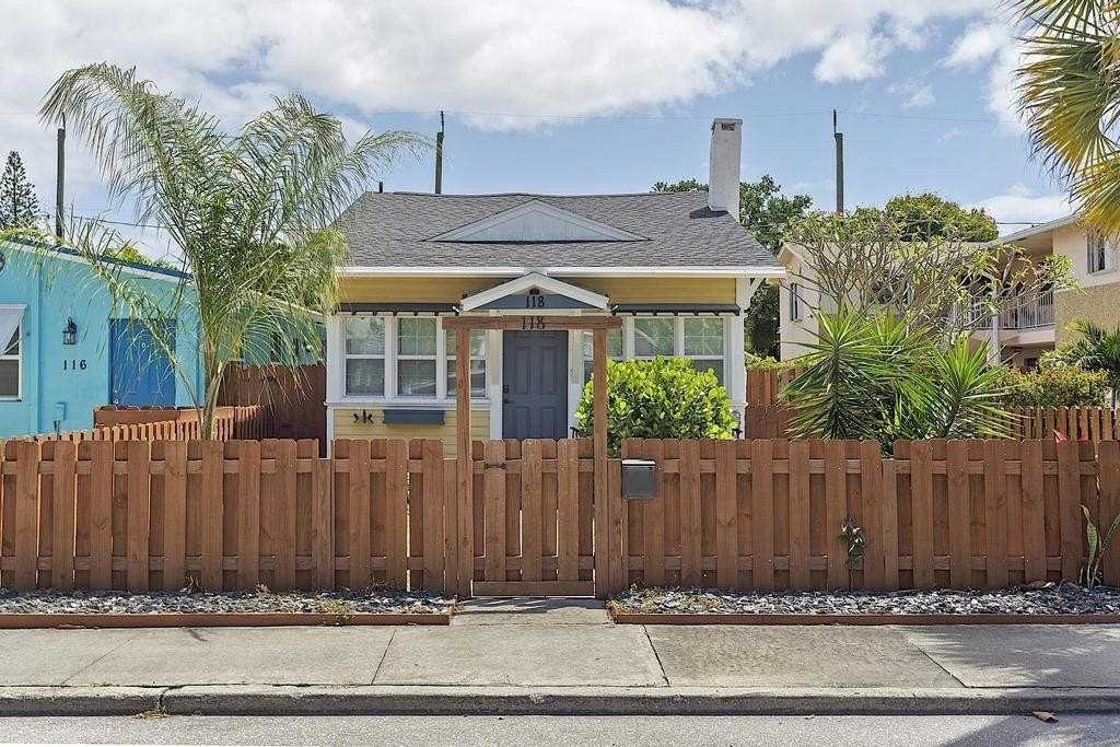 118 S J St - Photo 2 of 30