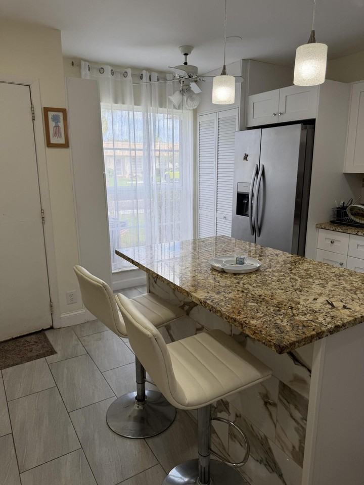 20867 Wendall Ter - Photo 3 of 12