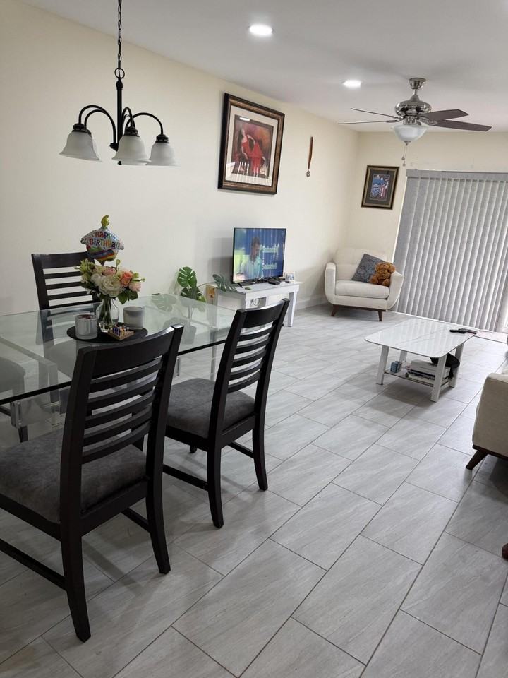 20867 Wendall Ter - Photo 6 of 12