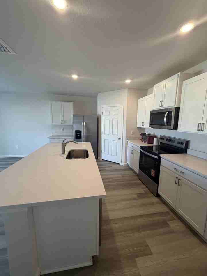 2008 Olympia Ave Sw - Photo 6 of 31