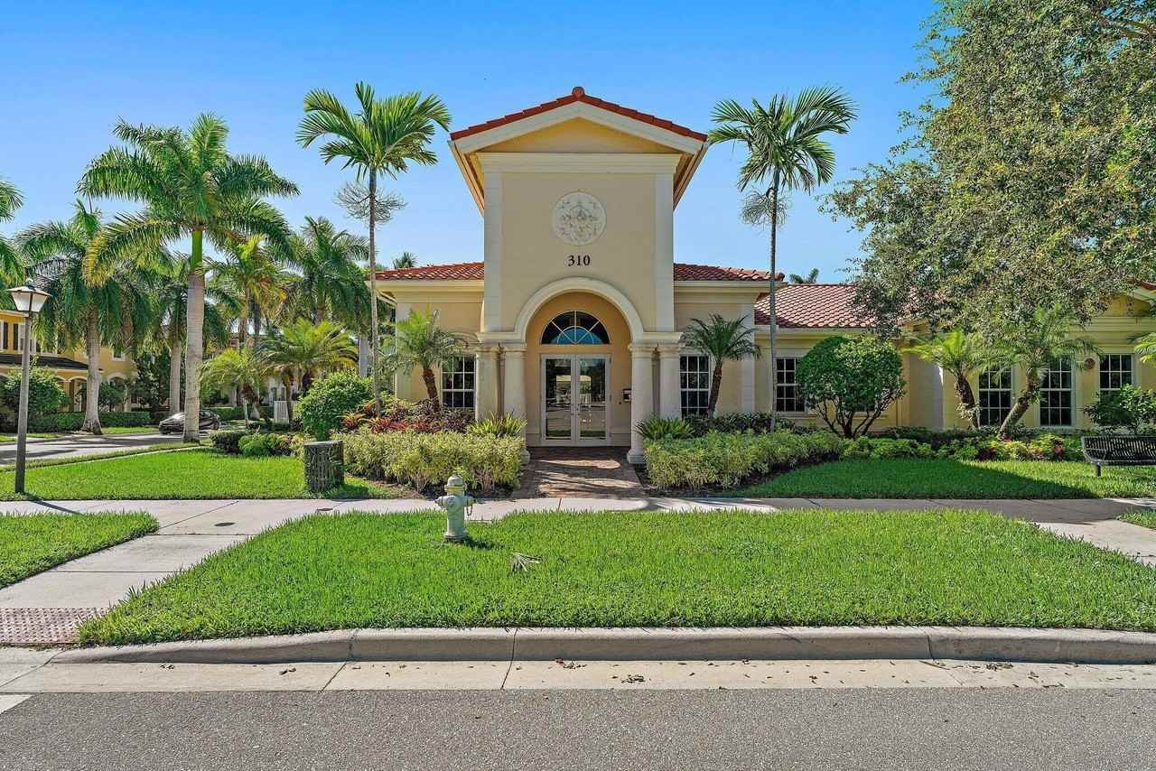 150 Lismore Ln - Photo 6 of 36