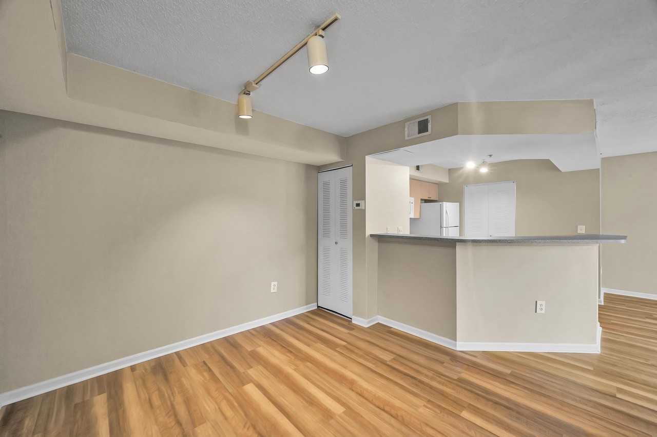 3614 Nw Adriatic Ln - Photo 3 of 22