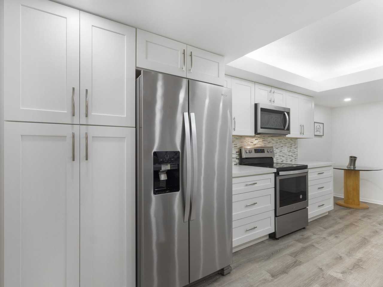 955 Egret Cir #402 - Photo 7 of 45