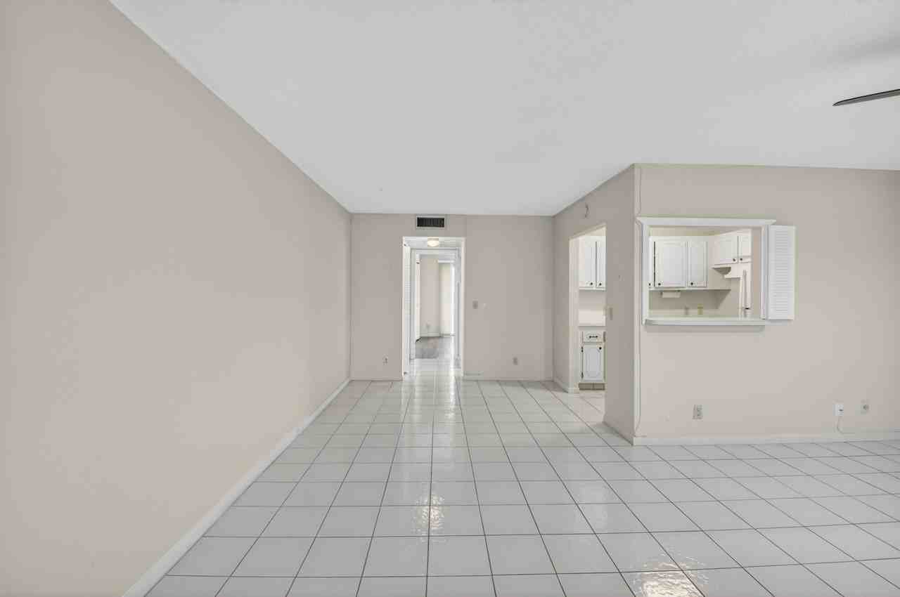 474 Mansfield L - Photo 2 of 9