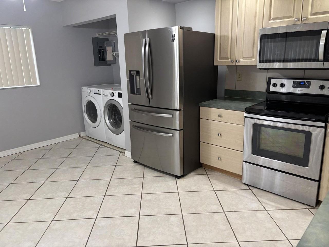 352 Prestwick Cir #1 - Photo 3 of 13