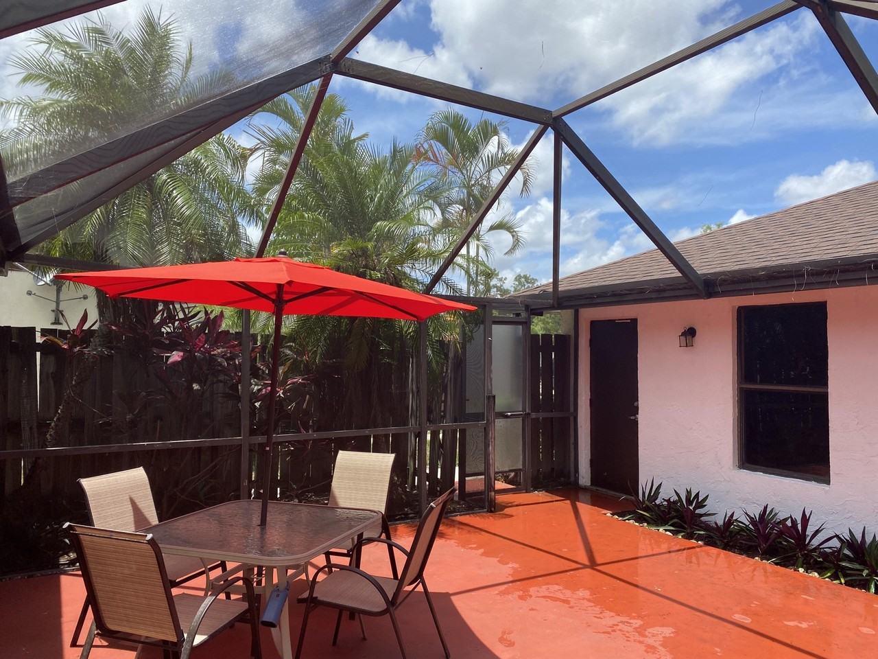 1289 Periwinkle Pl - Photo 2 of 16