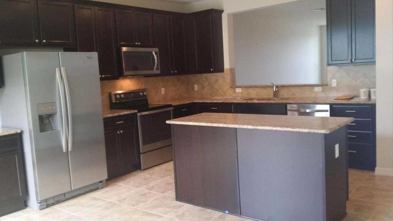 1180 Turnbridge Dr - Photo 2 of 5