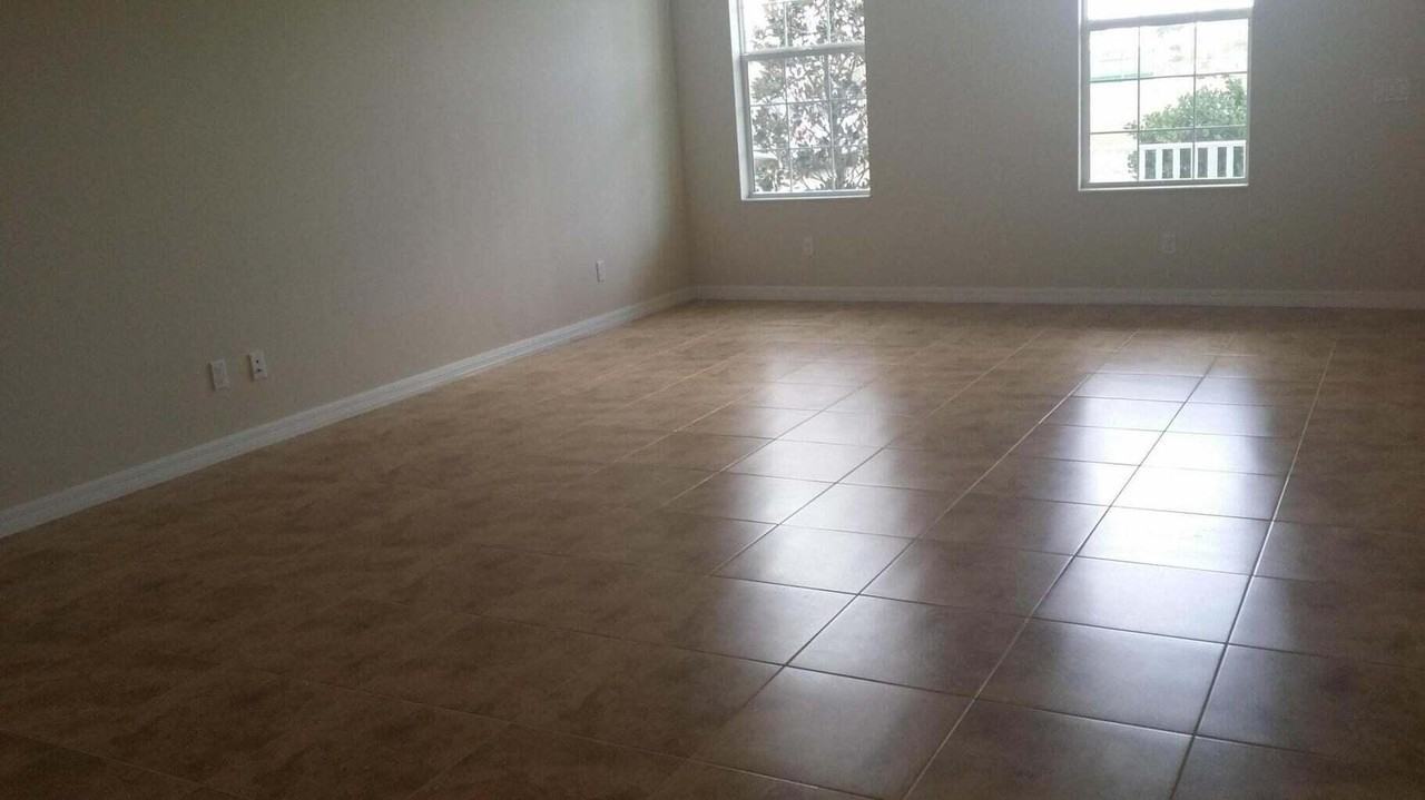 1180 Turnbridge Dr - Photo 3 of 5