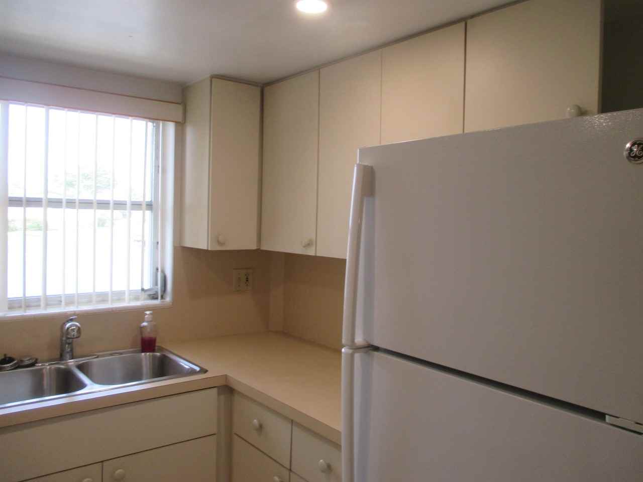 2951 Ashley Dr W - Photo 4 of 23