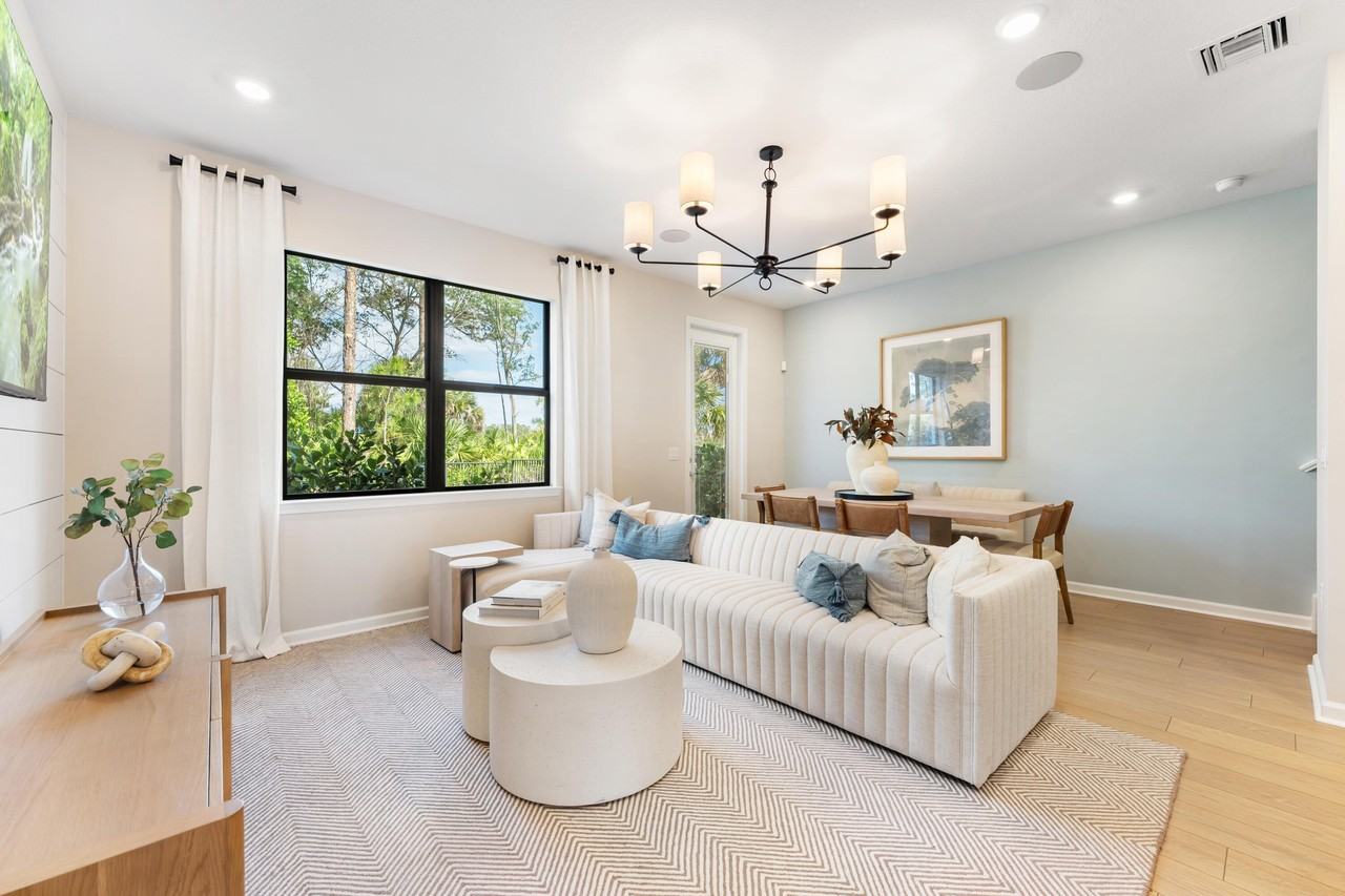 4315 Efendi Dr - Photo 4 of 50