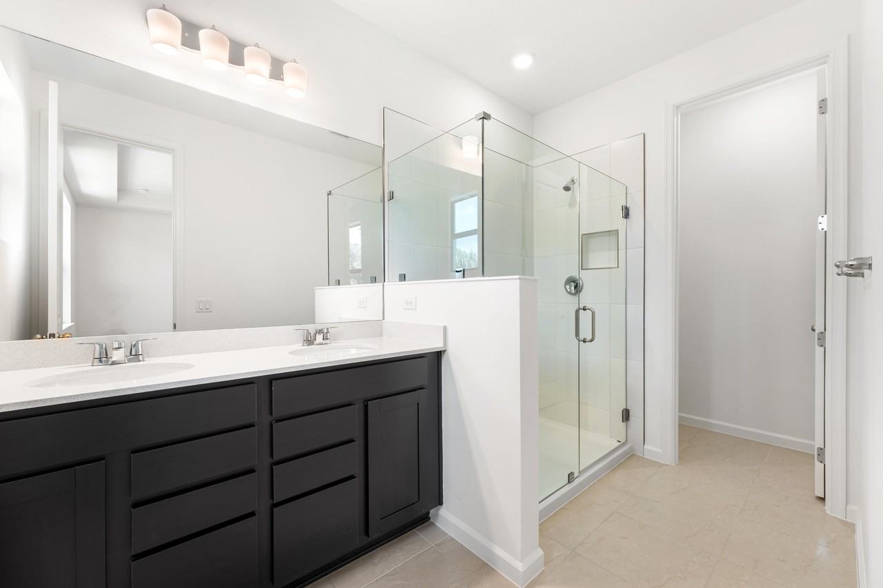 4315 Efendi Dr - Photo 5 of 50
