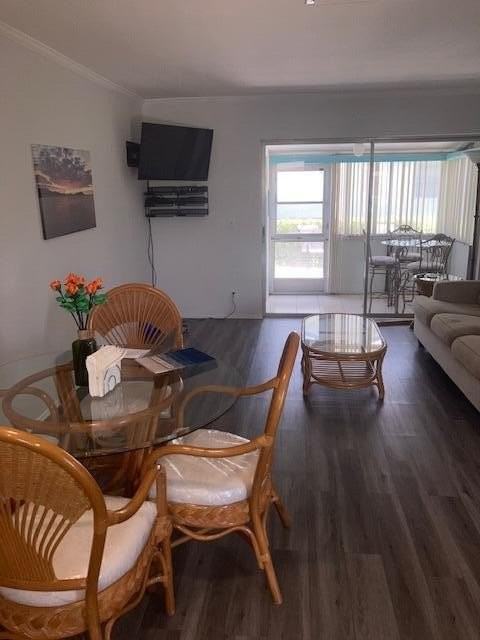 2845 Crosley Dr E #D - Photo 5 of 28