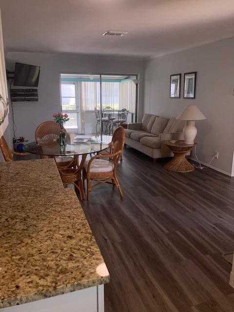 2845 Crosley Dr E #D - Photo 6 of 28