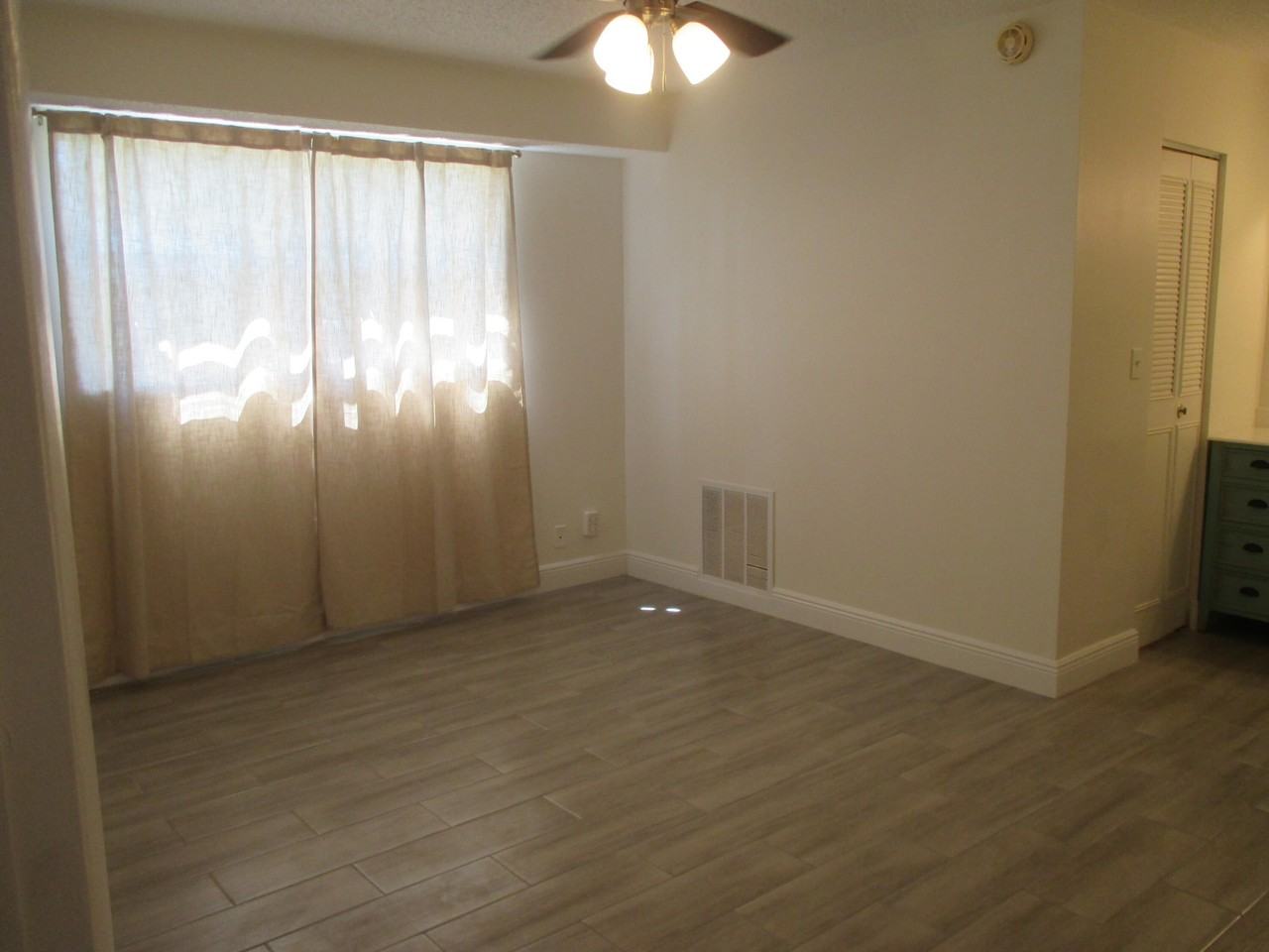 106 Lake Dora Dr - Photo 6 of 36