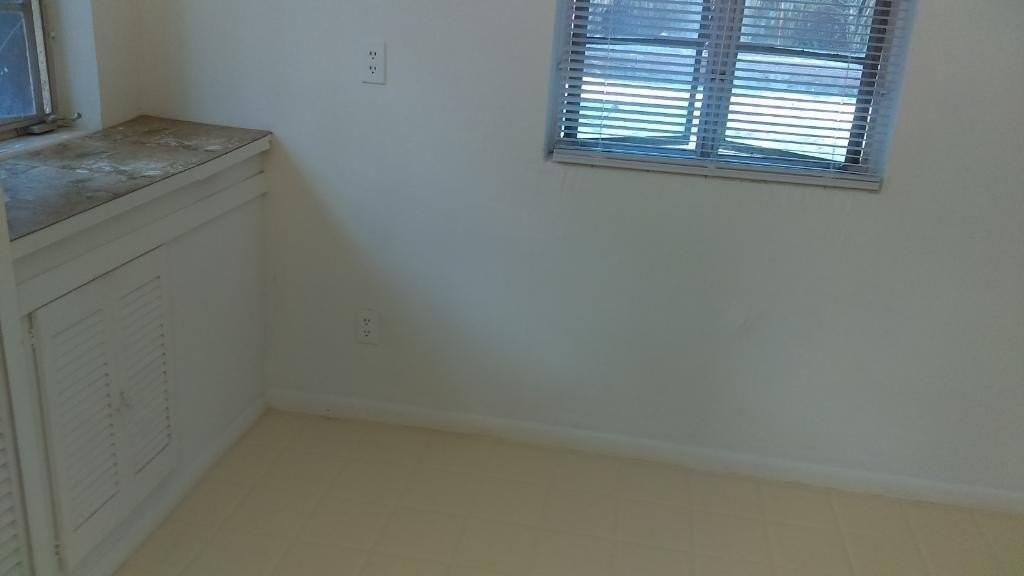 11810 Ellison Wilson Rd - Photo 7 of 9