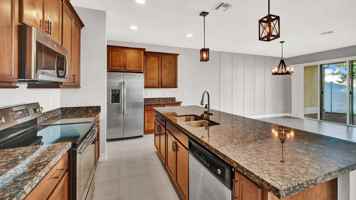 featured image of 94 Palm Ln