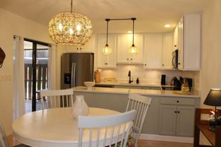 301 Se Castle Ct - Photo 1 of 1